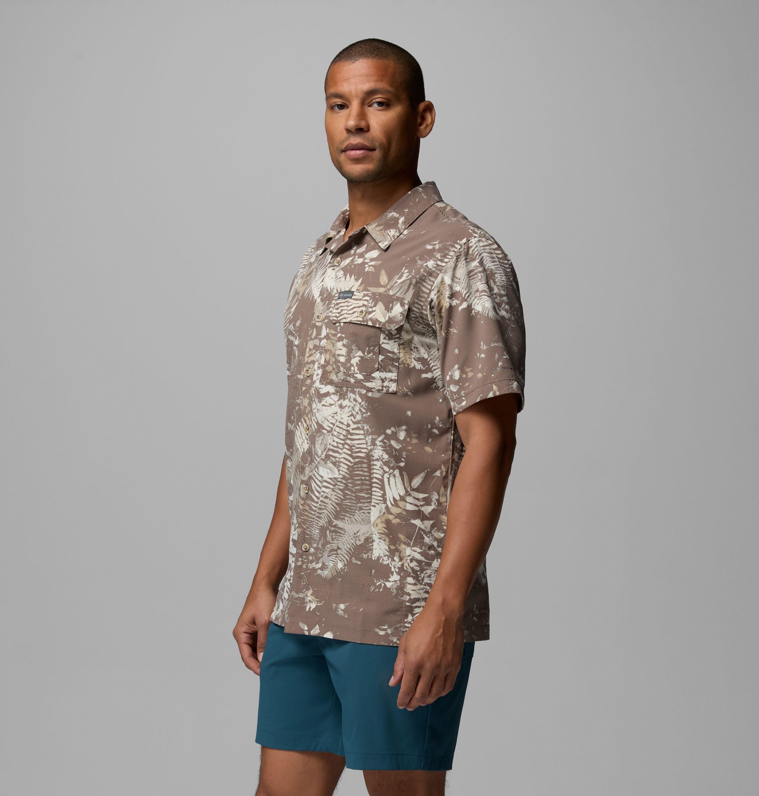 herre tech trail utility printed woven kortermet t-skjorte