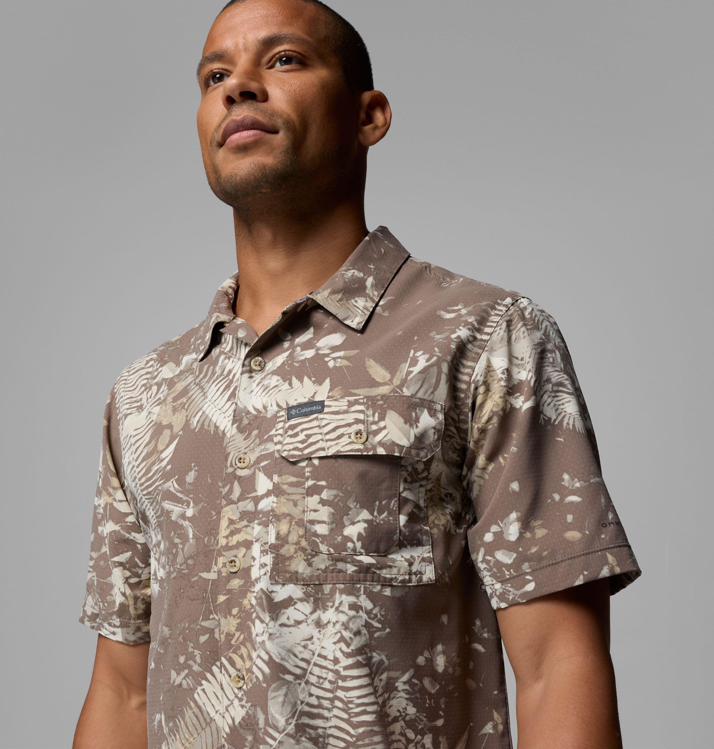 herre tech trail utility printed woven kortermet t-skjorte