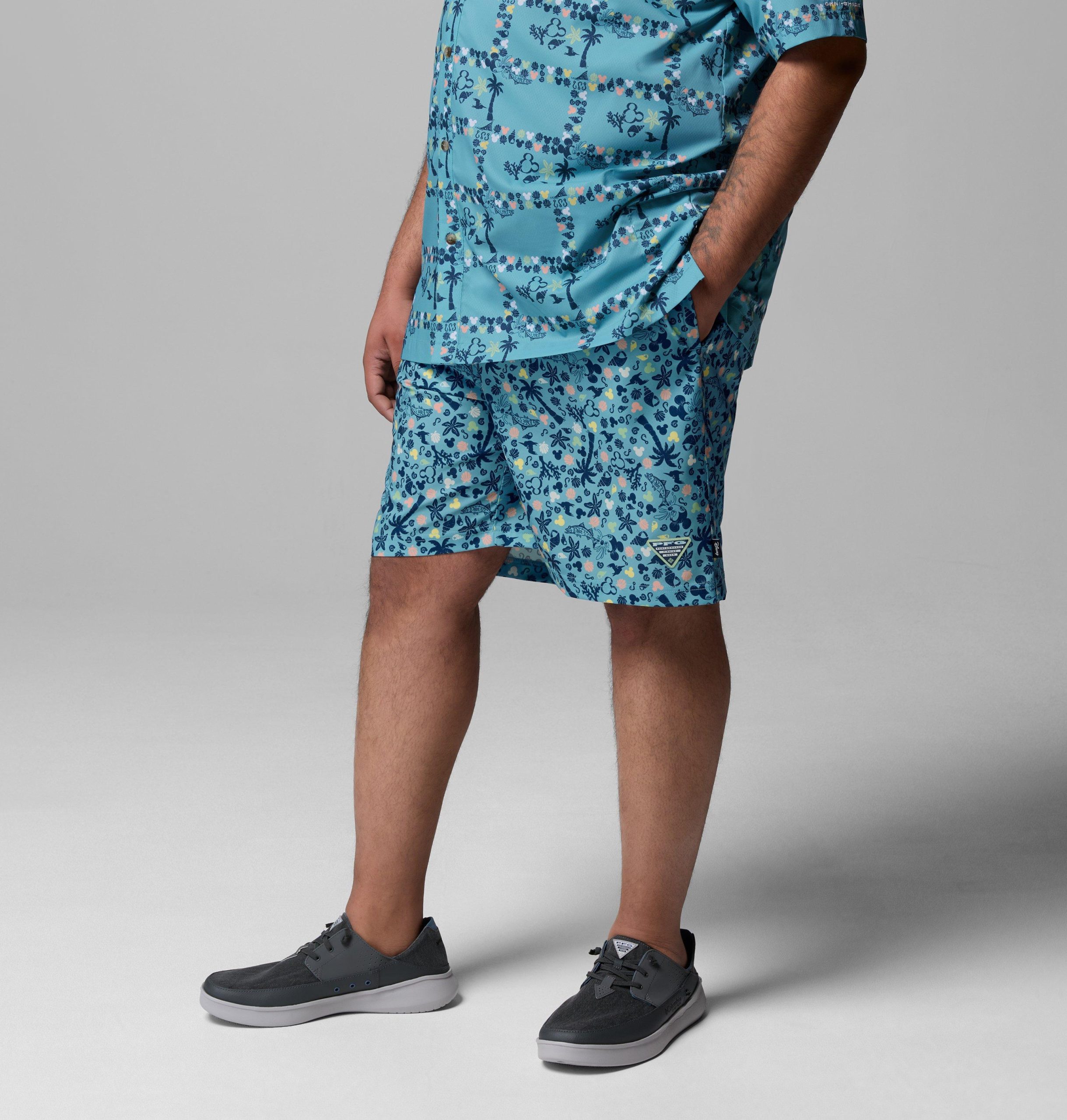 herre csc x disney pfg rambler vannshorts – stor