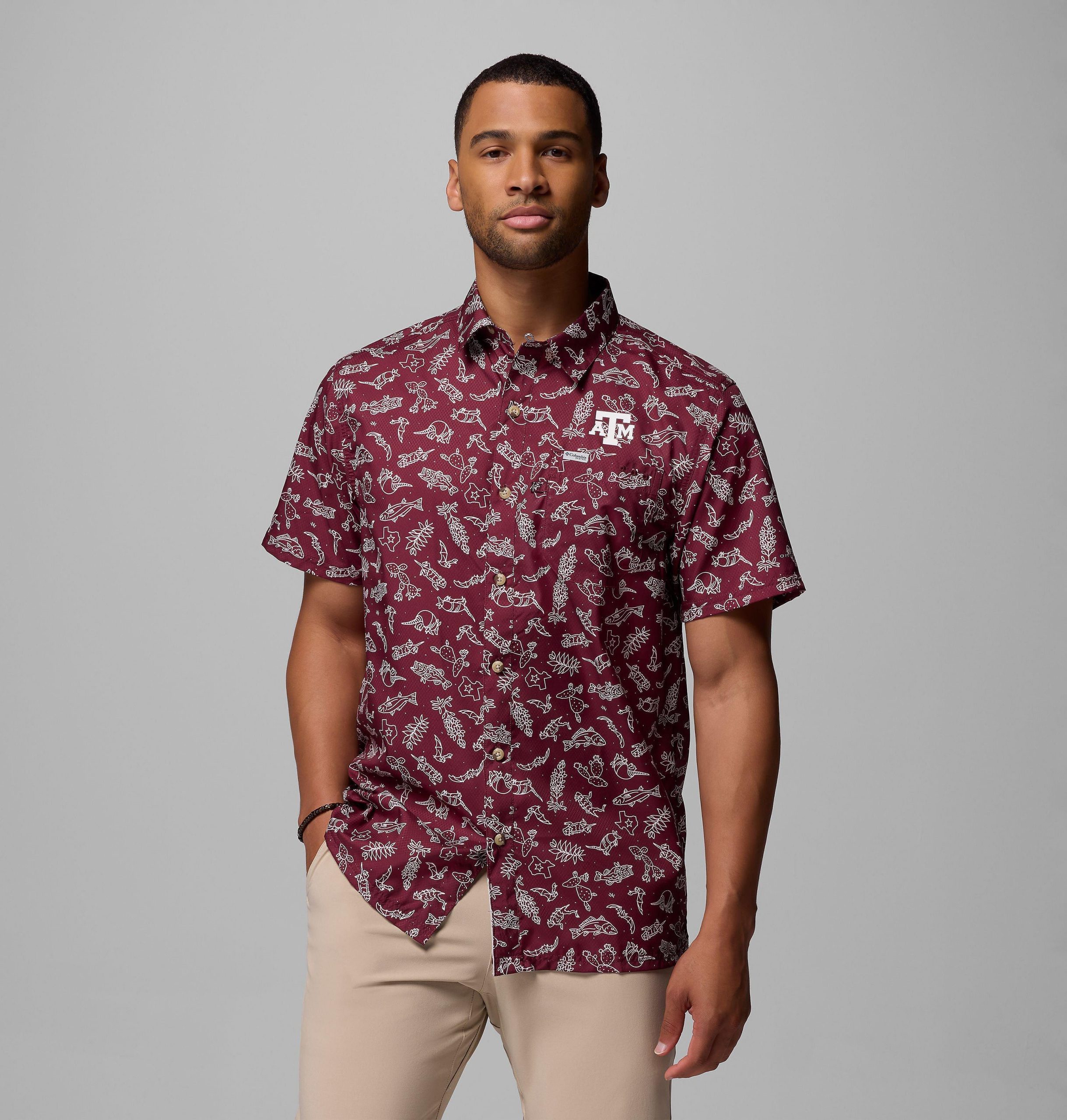 herre collegiate pfg super slack tide-skjorte – texas am