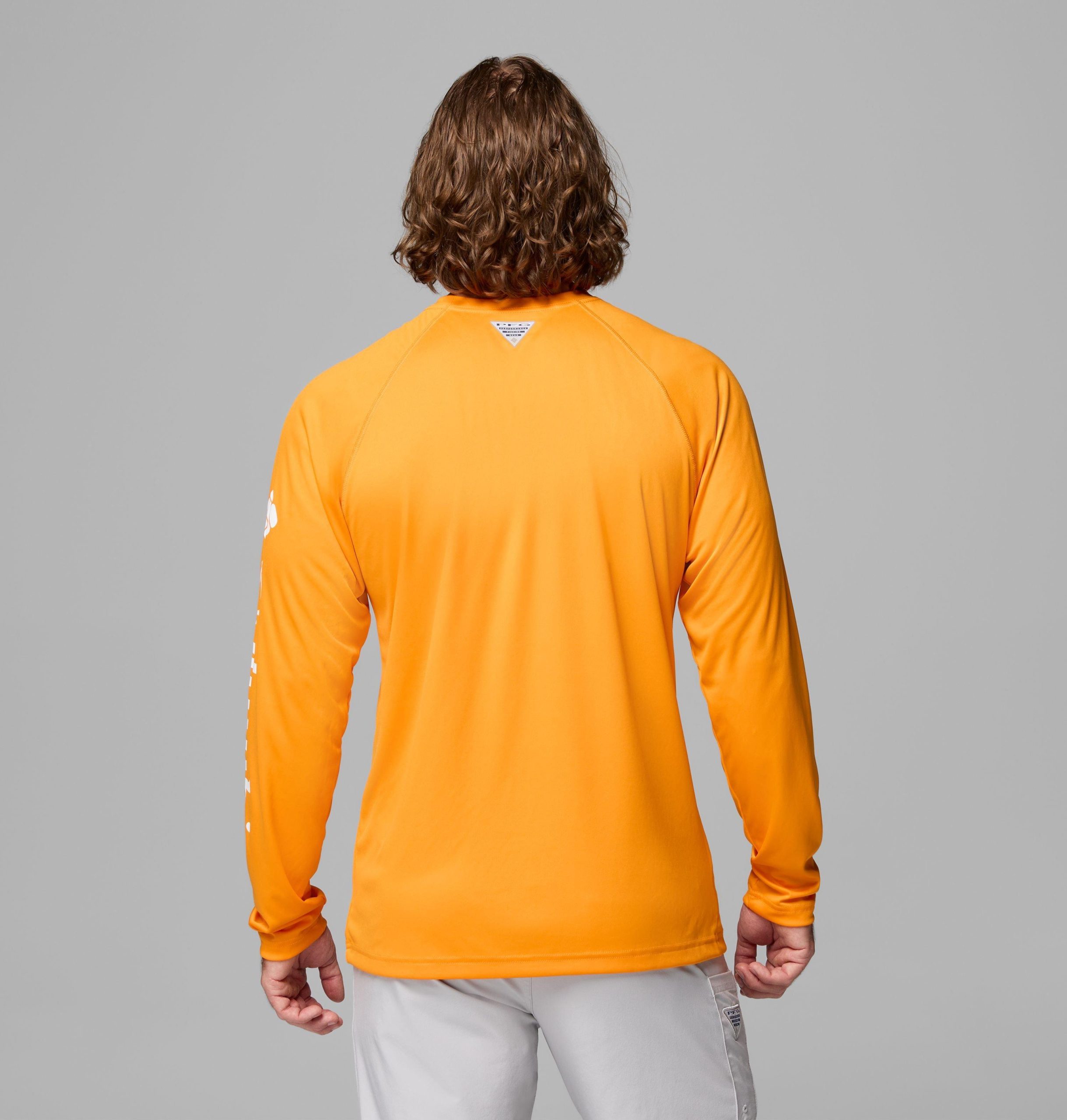 herre collegiate pfg terminal tackle langermet skjorte – tennessee