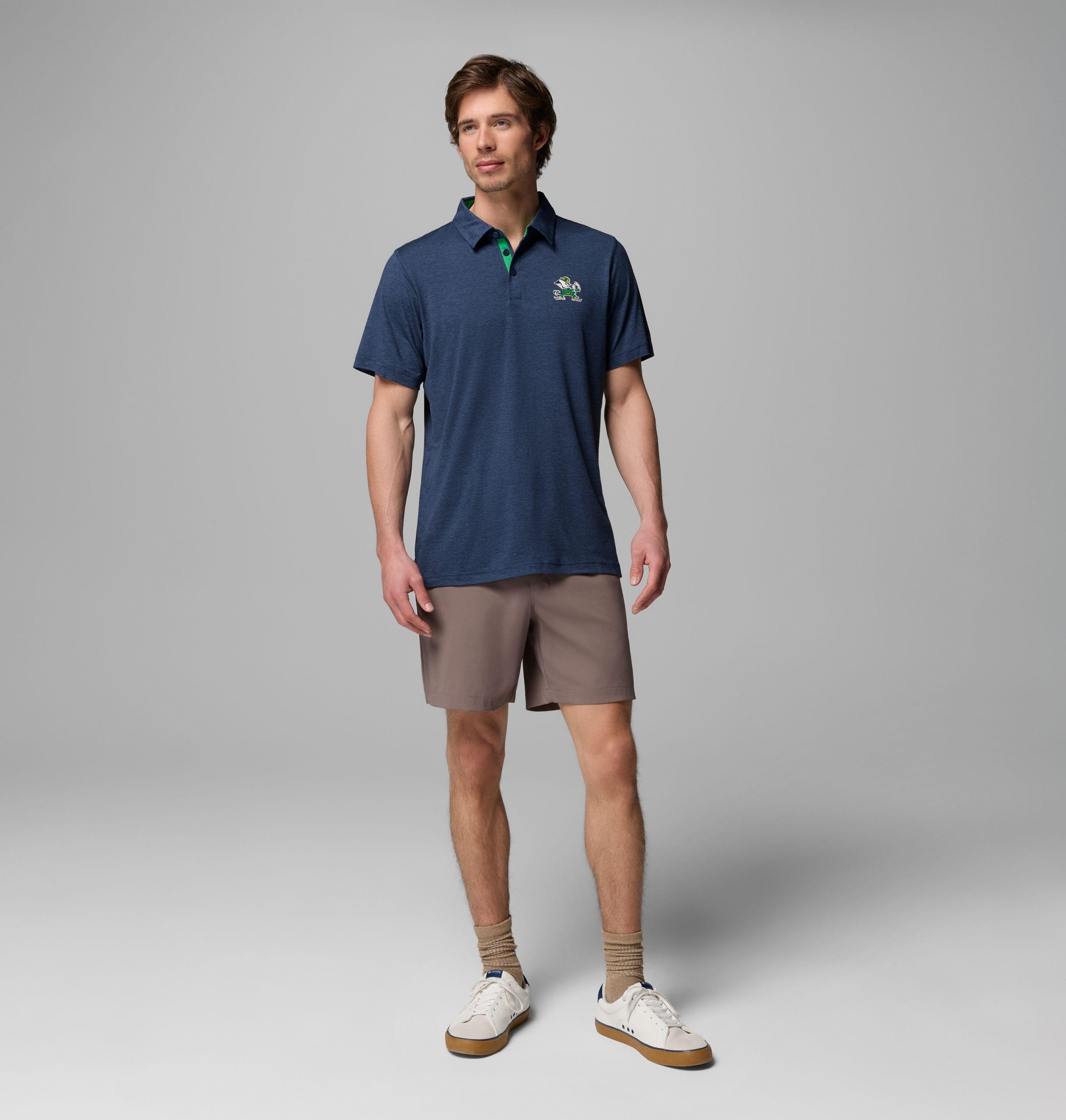 herre collegiate tech trail polo - notre dame