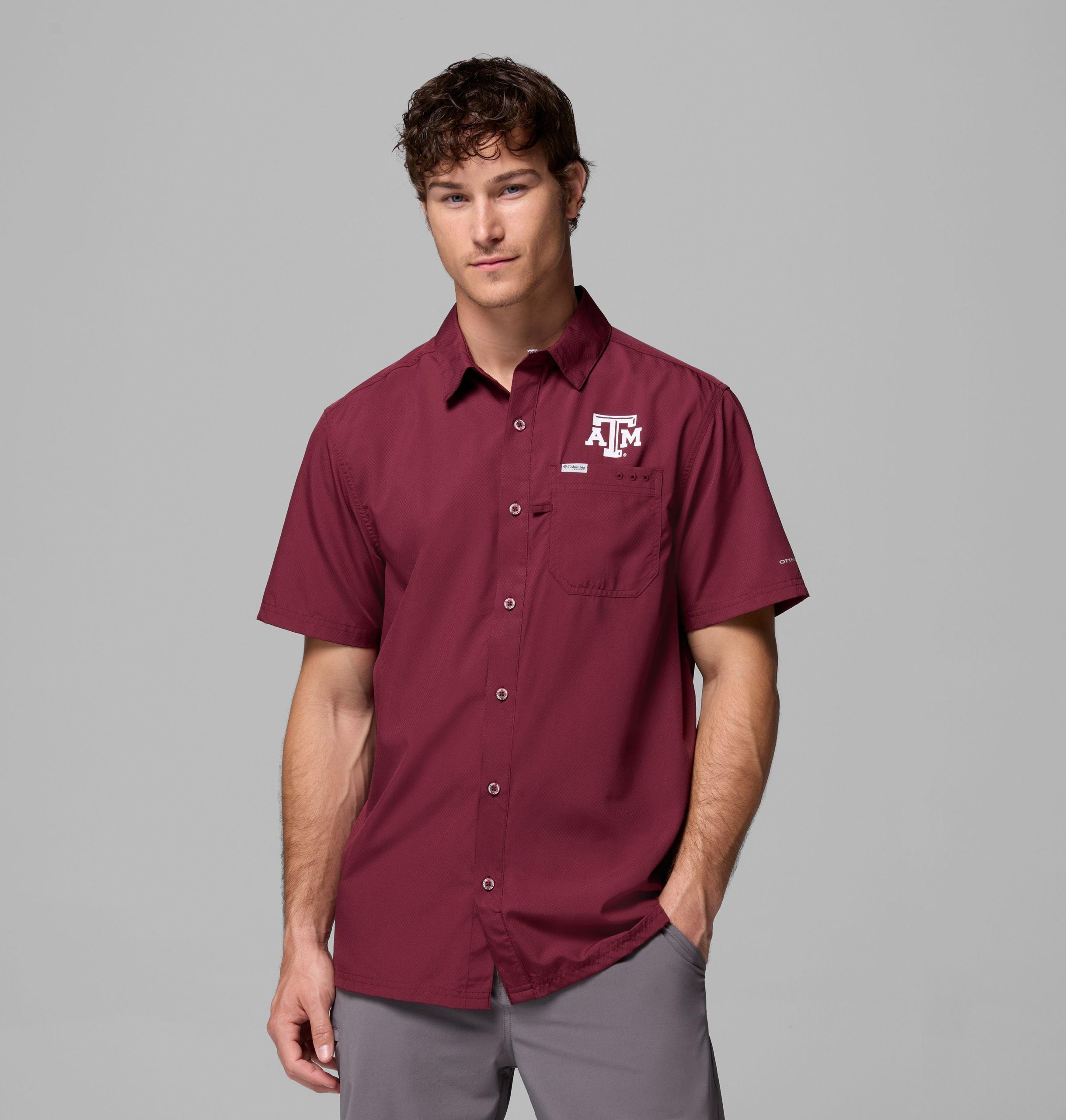 herre collegiate pfg slack tide camp-skjorte – texas am
