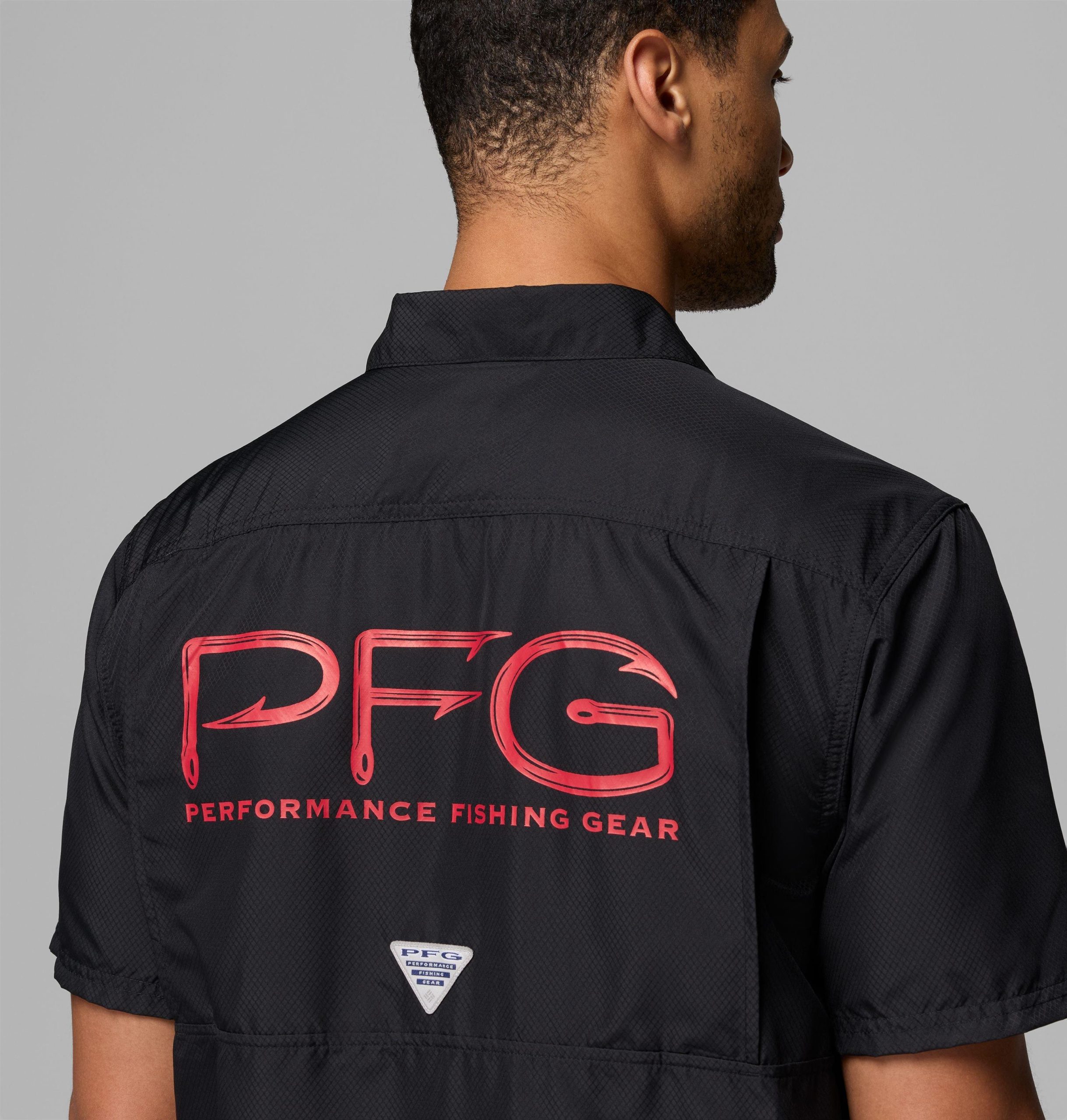 herre collegiate pfg slack tide camp-skjorte – georgia