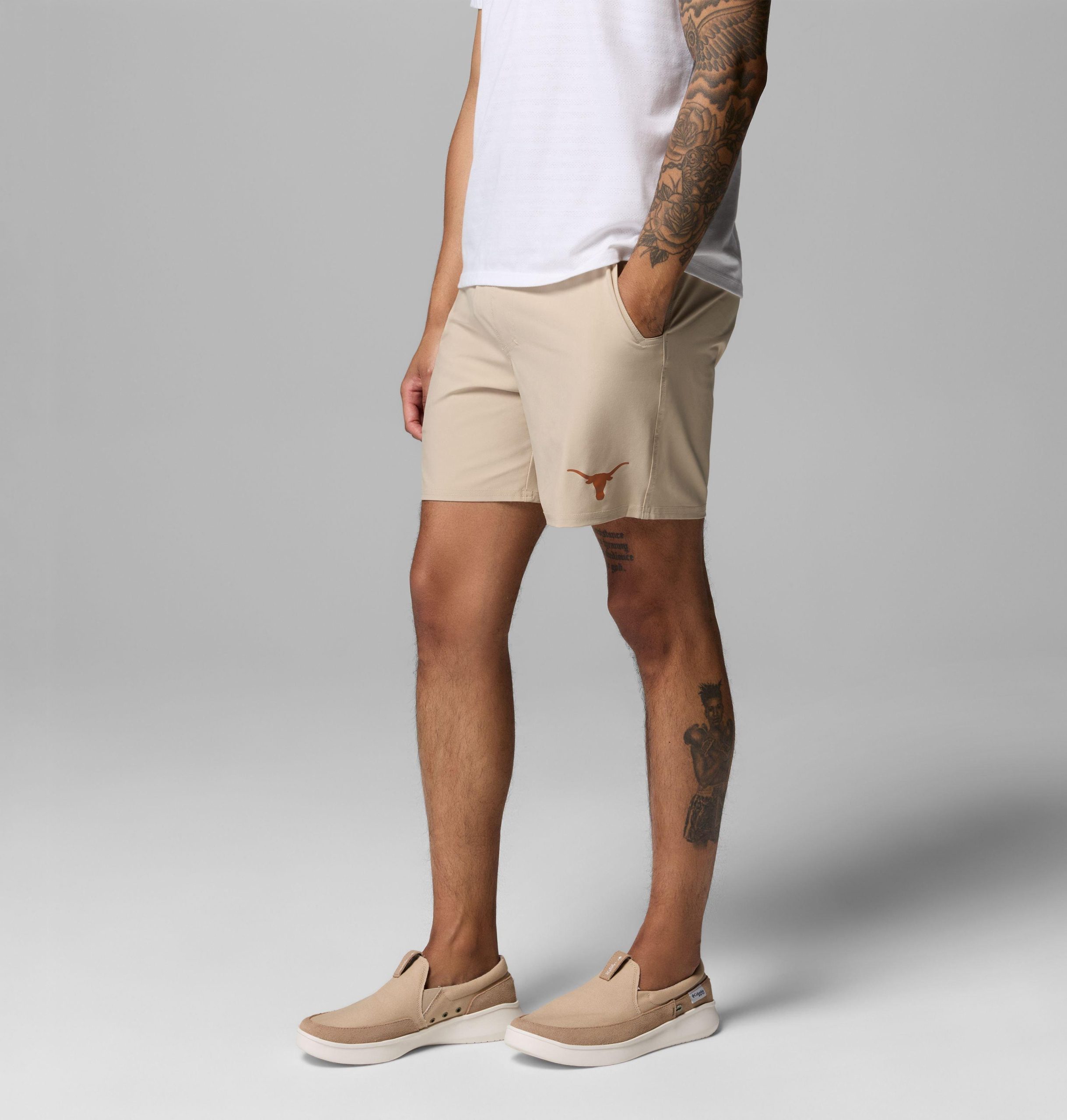 herre collegiate pfg terminal roamer stretch shorts – texas