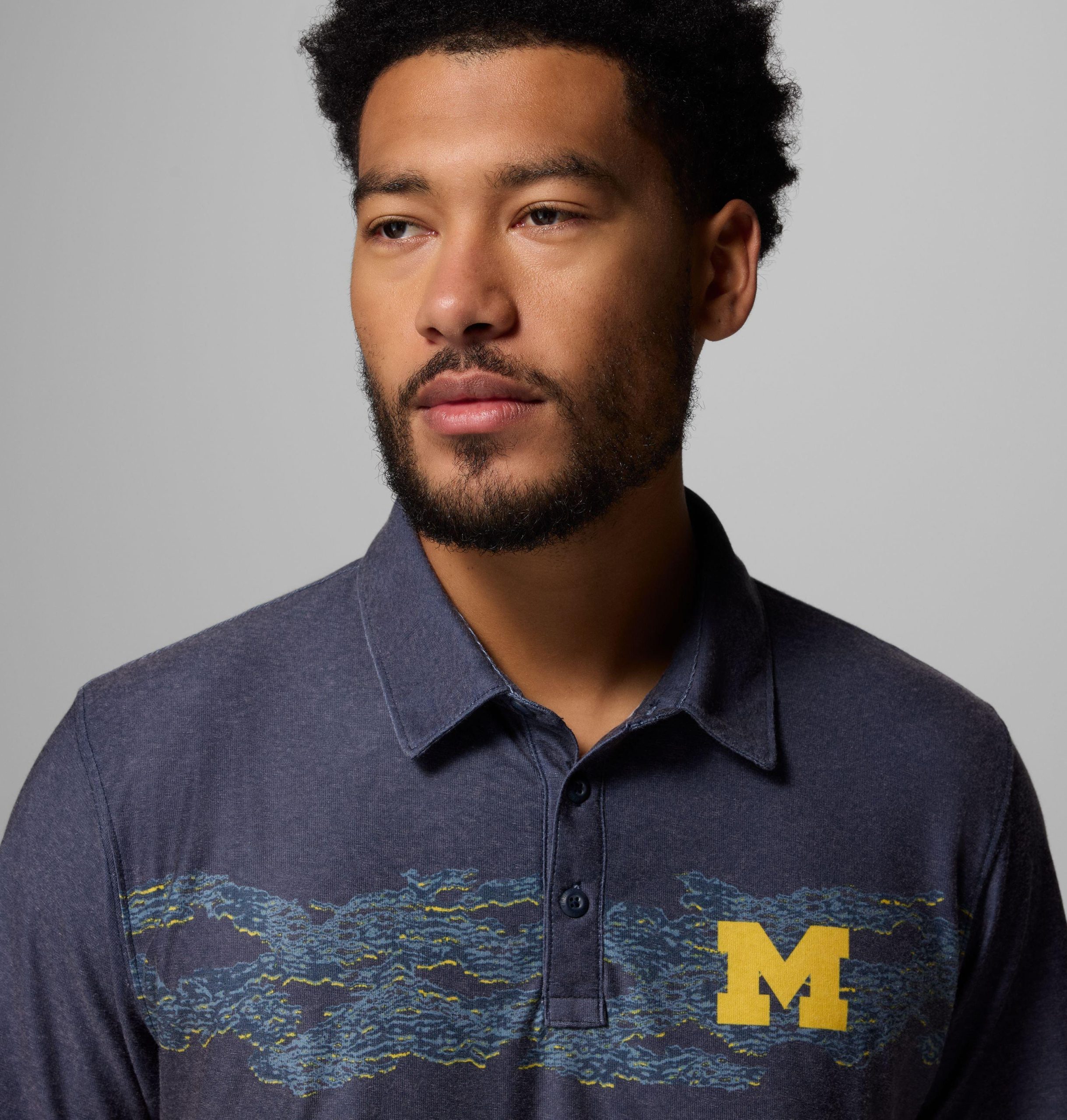 herre collegiate thistletown hills printed polo – michigan