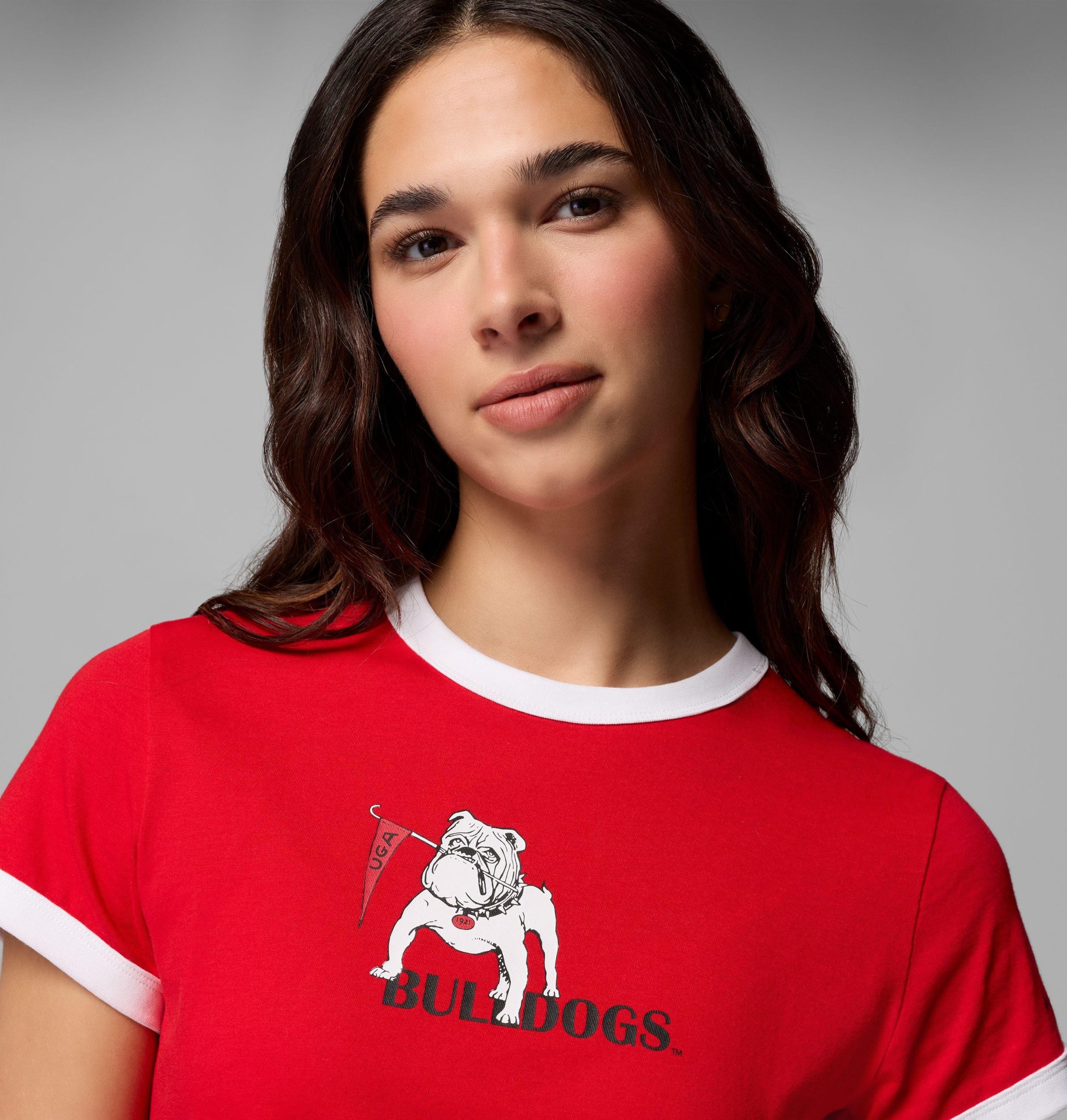dame collegiate rolling bend ringer t-skjorte – georgia