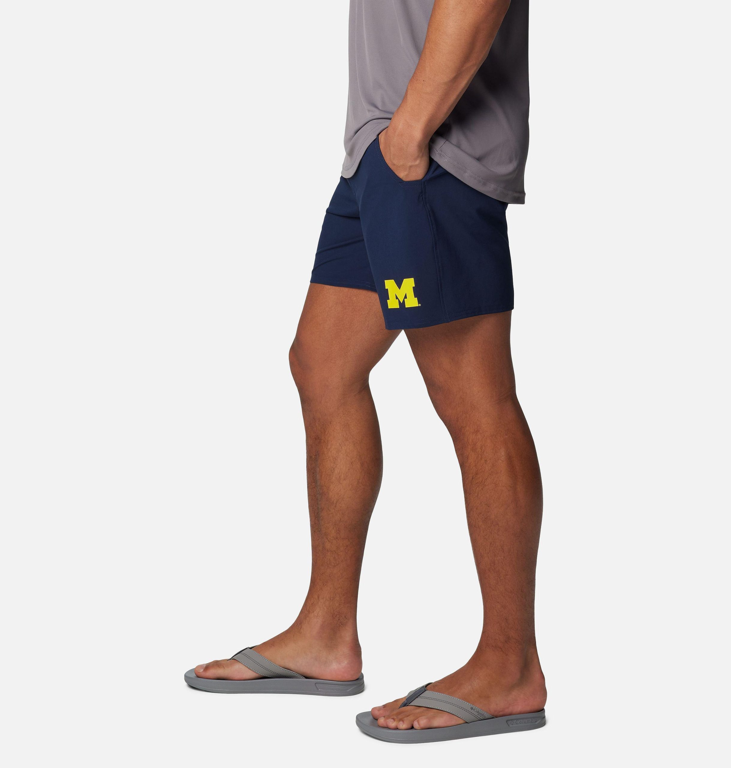 herre collegiate pfg terminal roamer stretch shorts – michigan