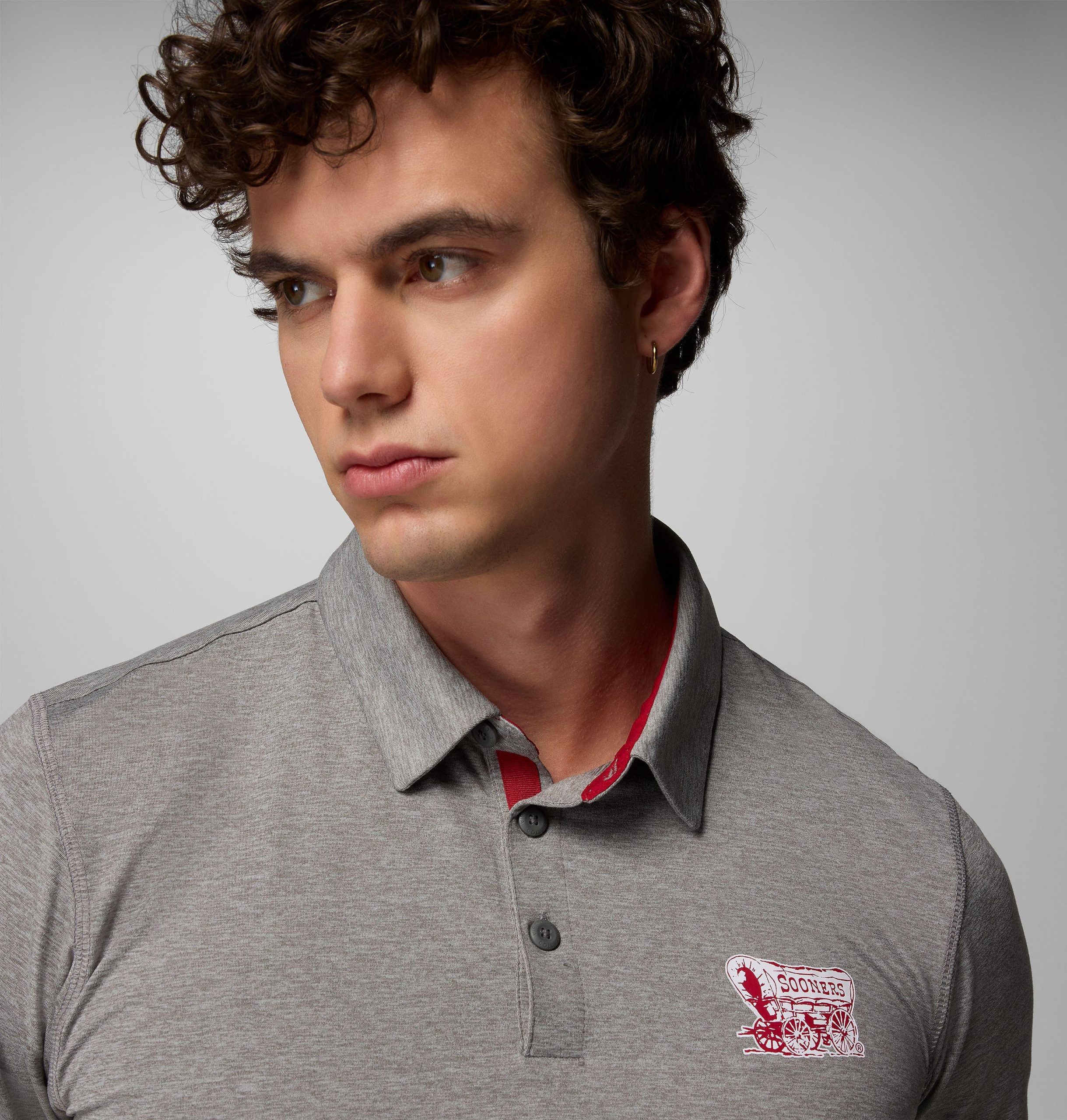 herre collegiate tech trail polo – oklahoma