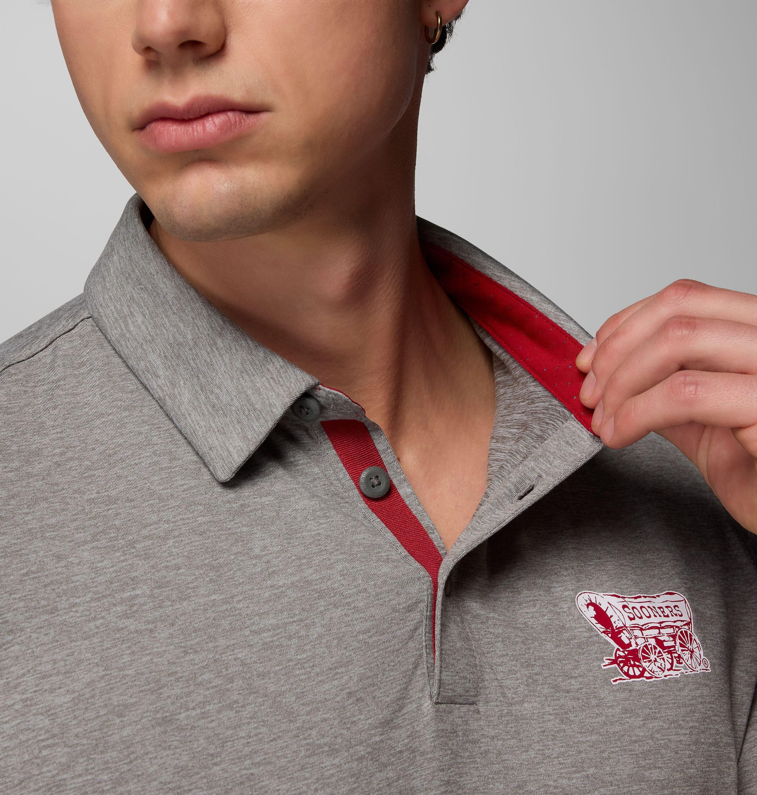 herre collegiate tech trail polo – oklahoma