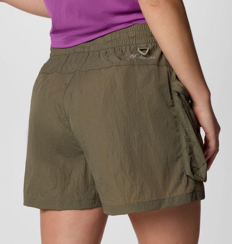 elevated view cargo shorts for kvinner