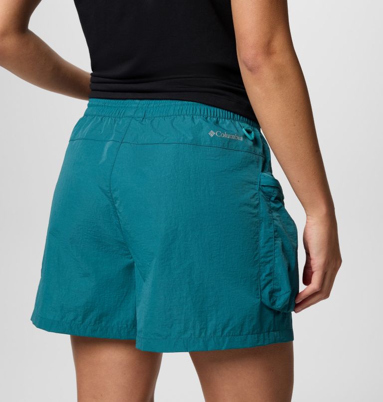 elevated view cargo shorts for kvinner