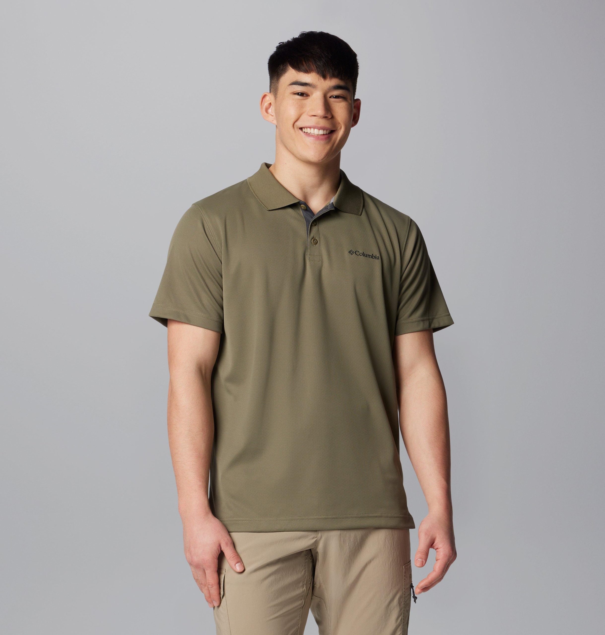 herre utilizer poloskjorte