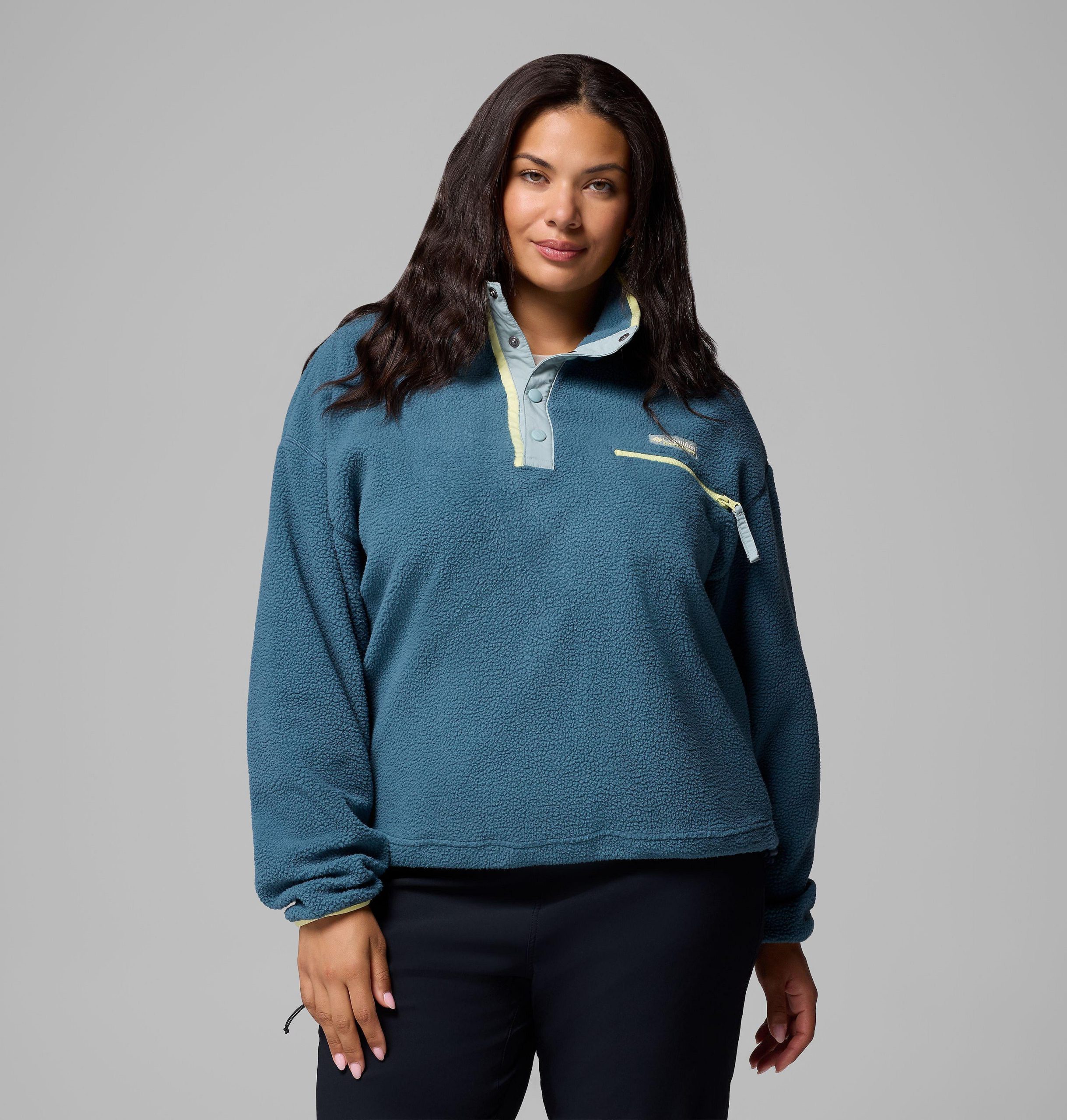 dame helvetia ii cropped half snap fleece pullover – plus size