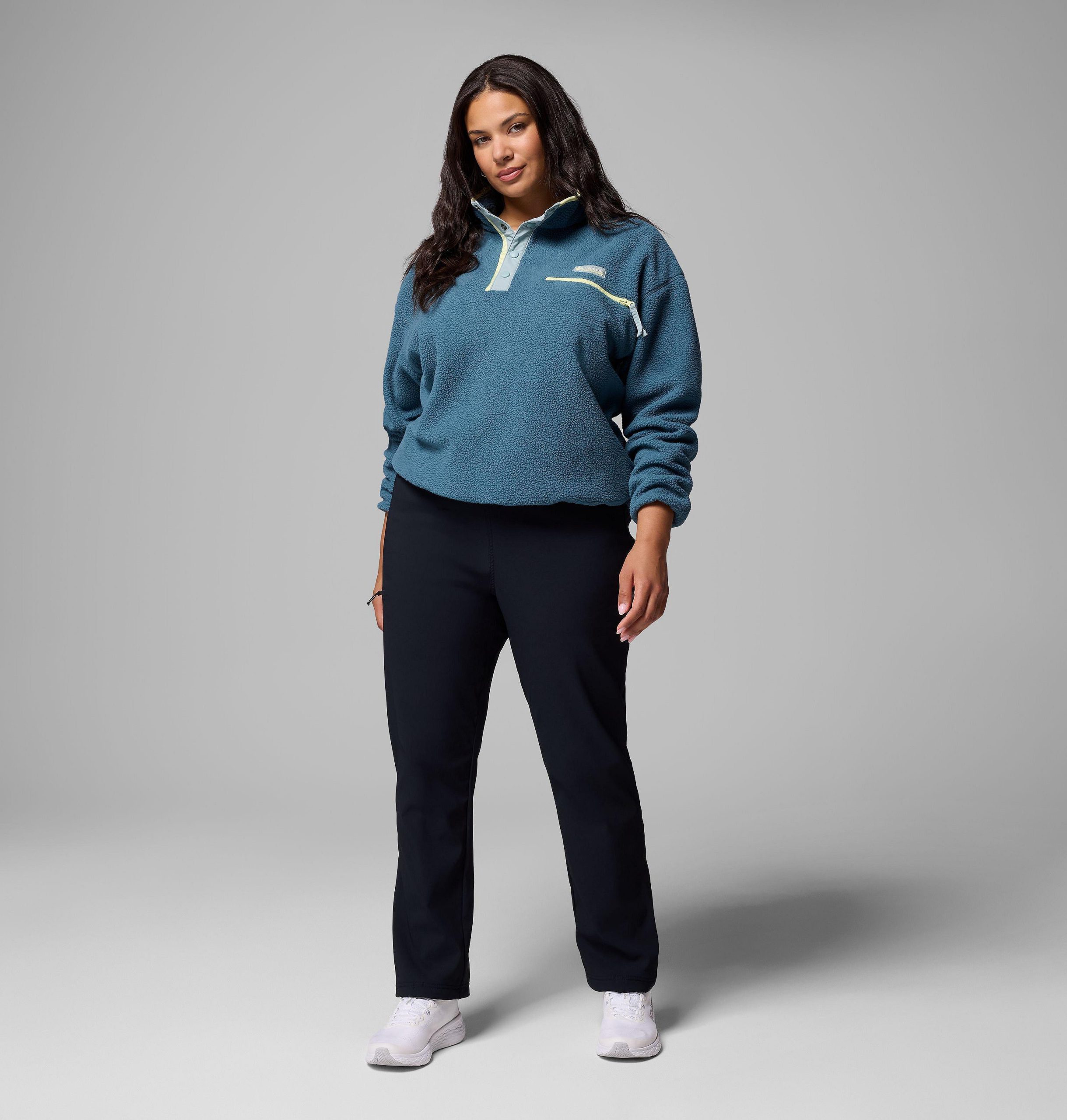 dame helvetia ii cropped half snap fleece pullover – plus size