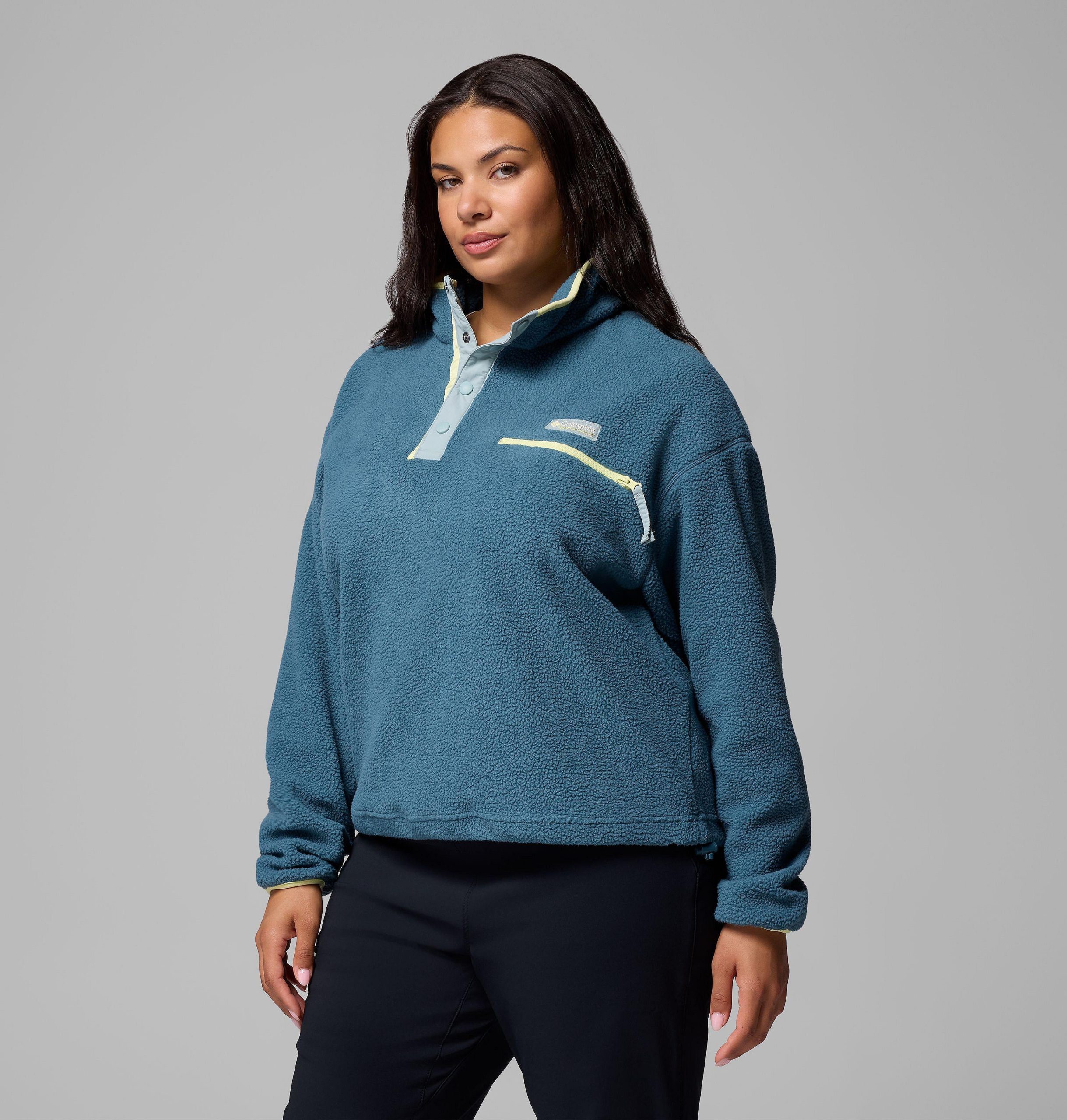 dame helvetia ii cropped half snap fleece pullover – plus size