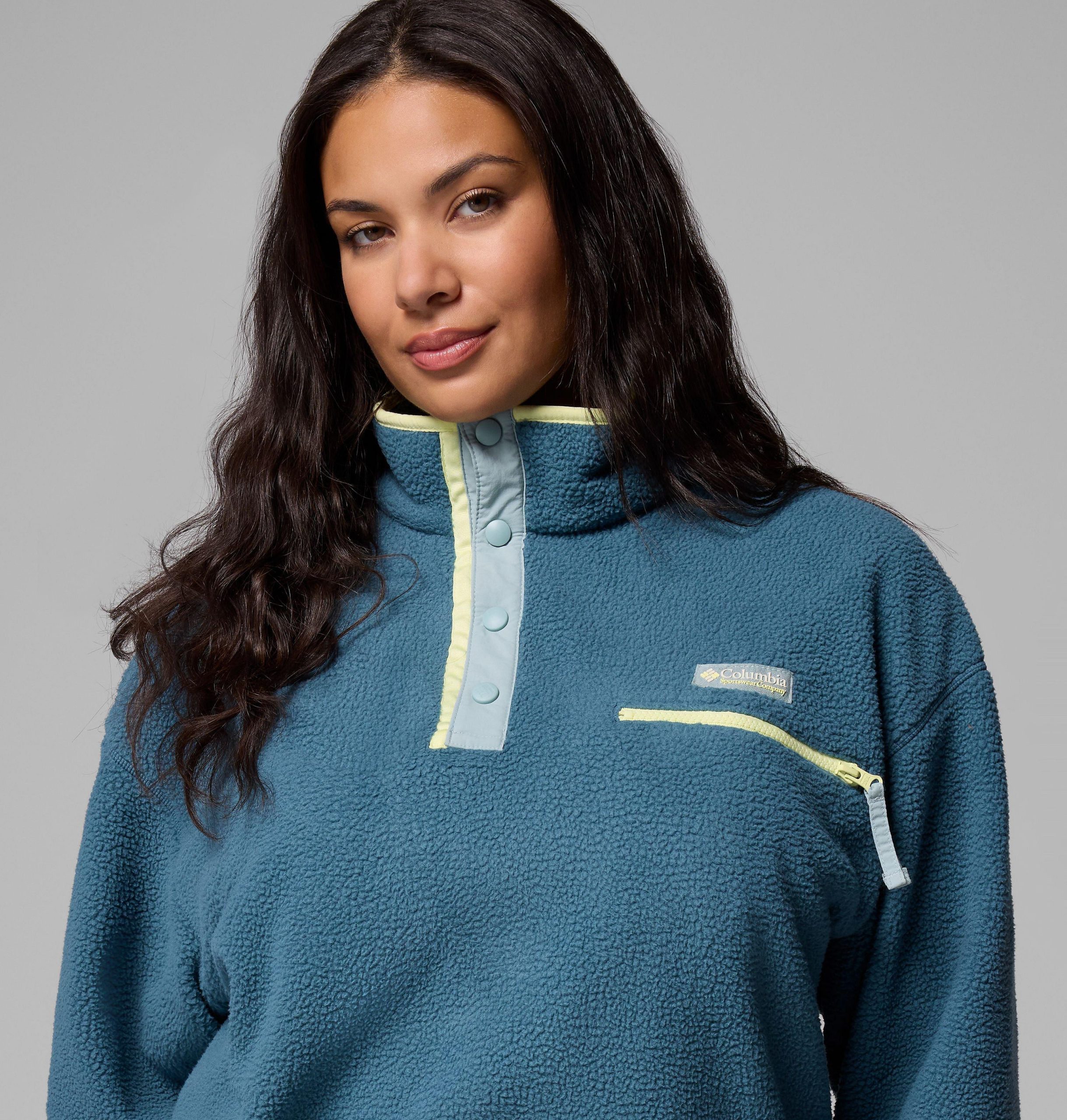 dame helvetia ii cropped half snap fleece pullover – plus size